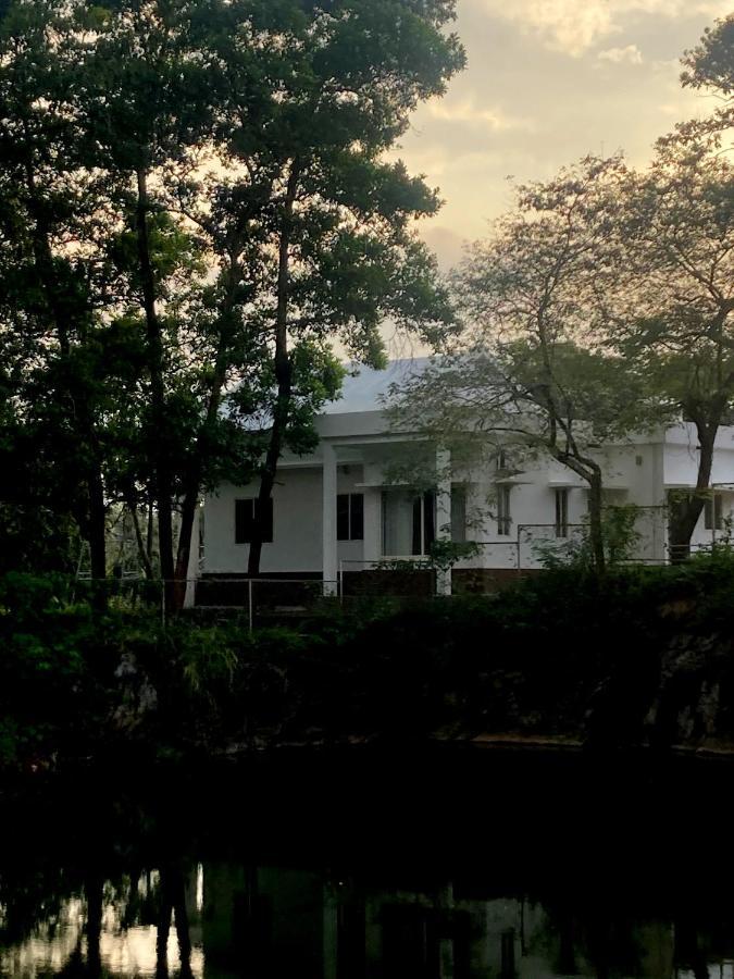 Rockdale Resort Nilambūr エクステリア 写真